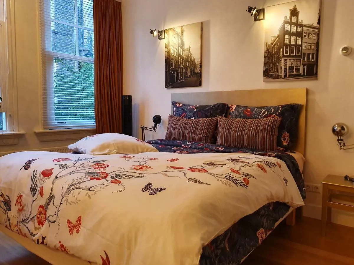 Huis Roomolen Amsterdam Apartment